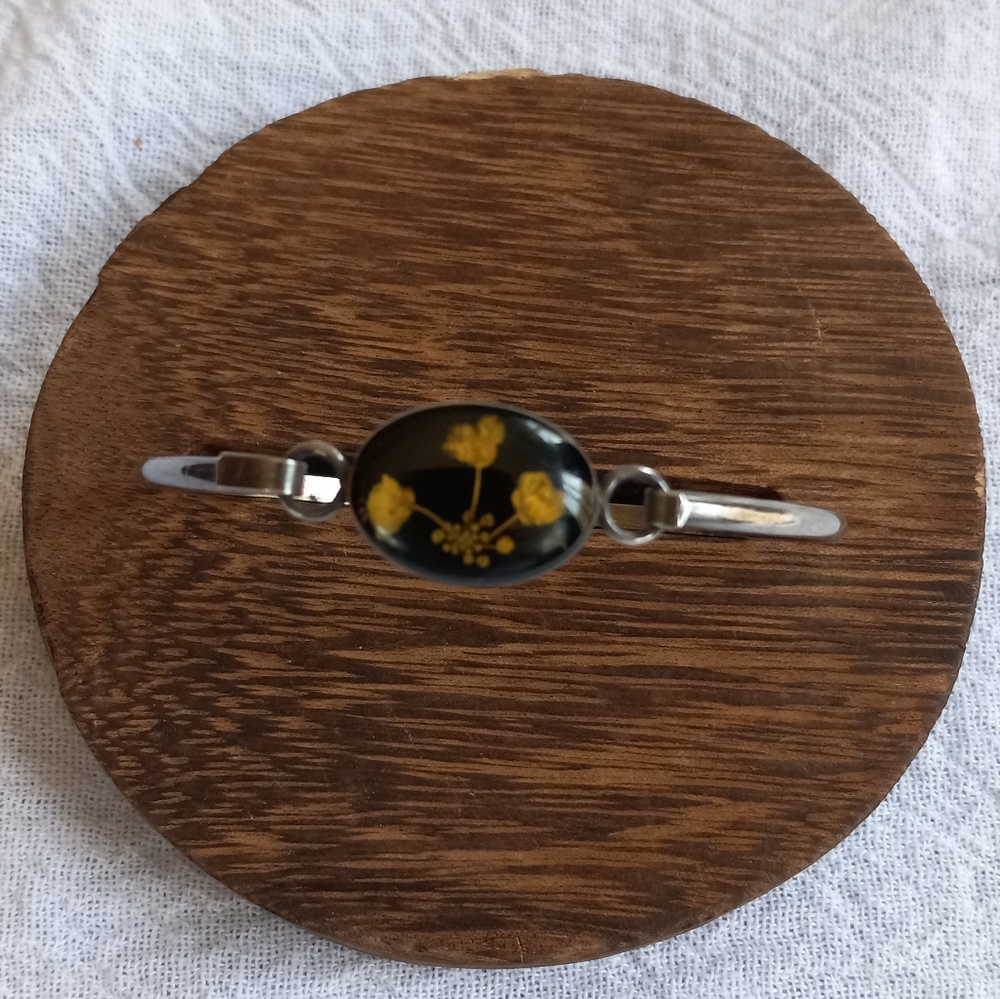 Silver Tone Resin Pressed Flower Bangle Bracelet
